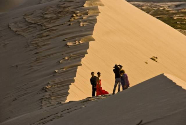 婚纱外景地_新乐婚纱照外景_婚纱外景拍照姿势大全图片